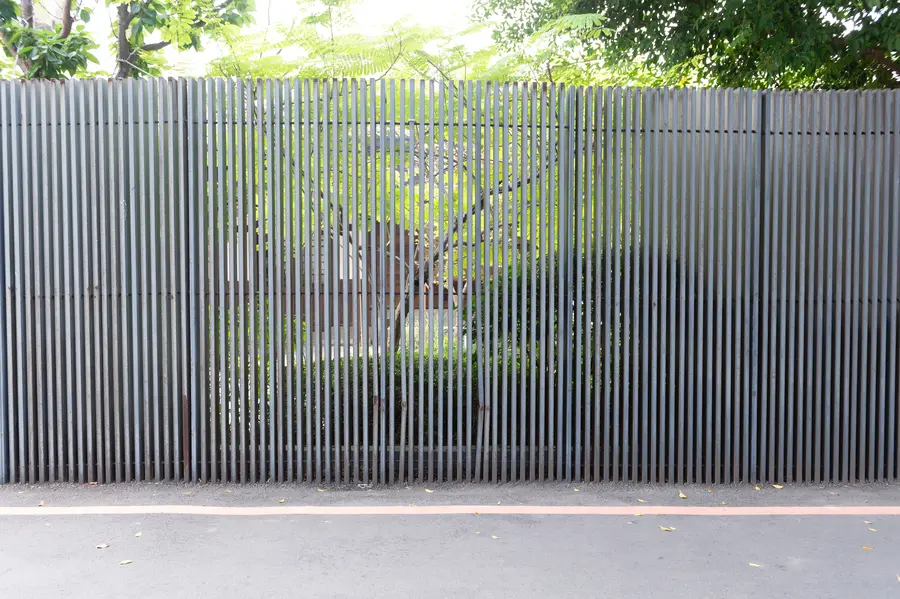 What To Expect When Installing Aluminum Fencing in Fairview Heights, IL What To Expect When Installing Aluminum Fencing in Fairview Heights, IL